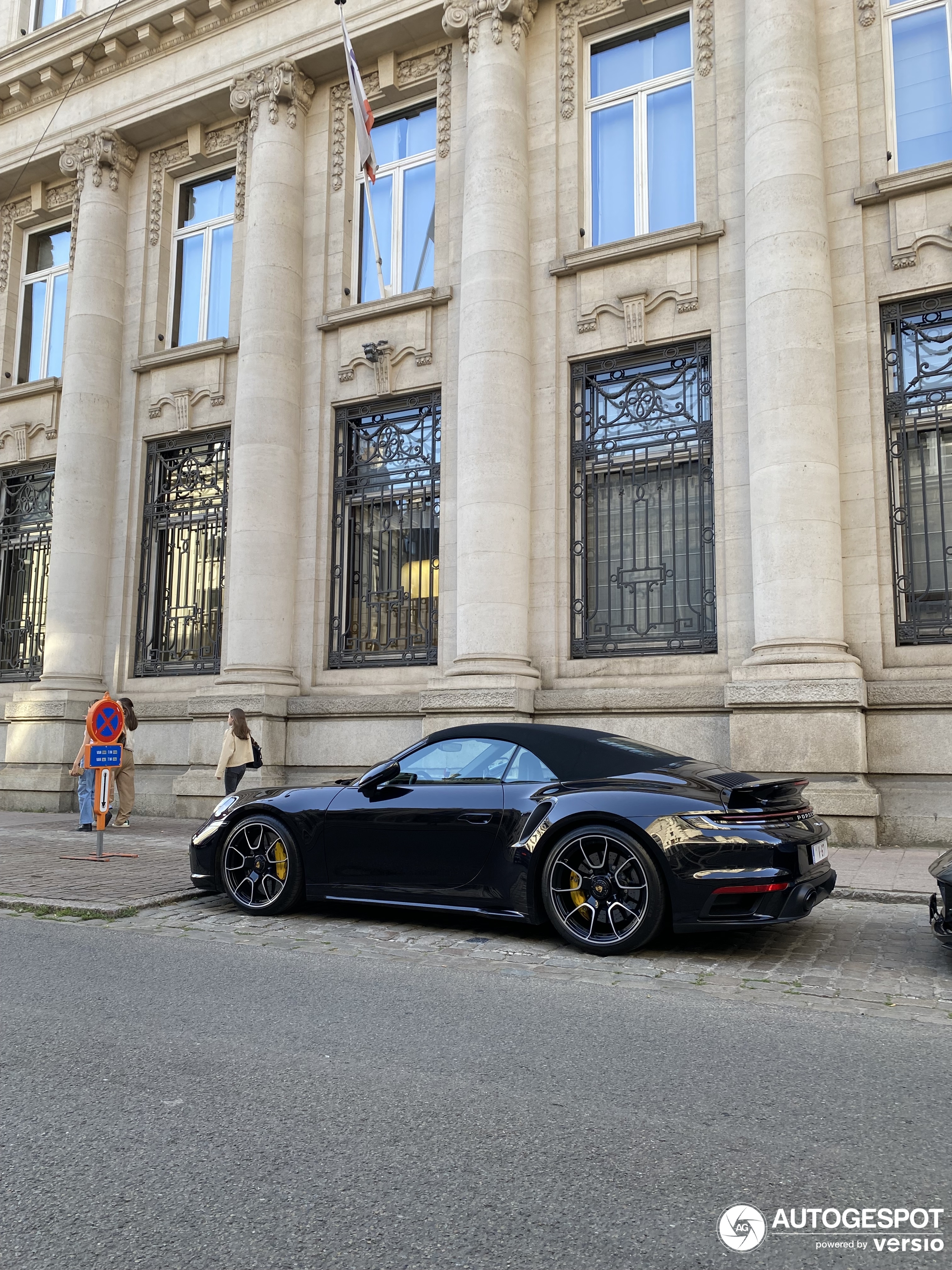 Porsche 992 Turbo S Cabriolet