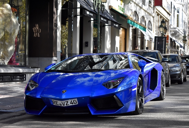 Lamborghini Aventador LP700-4