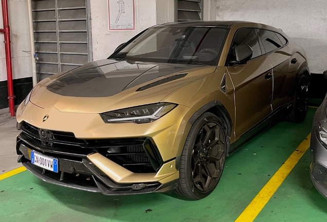 Lamborghini Urus Performante