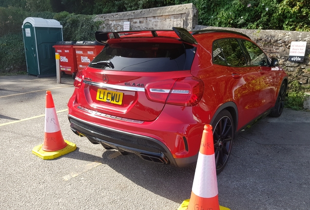 Mercedes-AMG GLA 45 X156