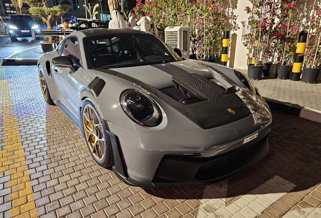 Porsche 992 GT3 RS Weissach Package