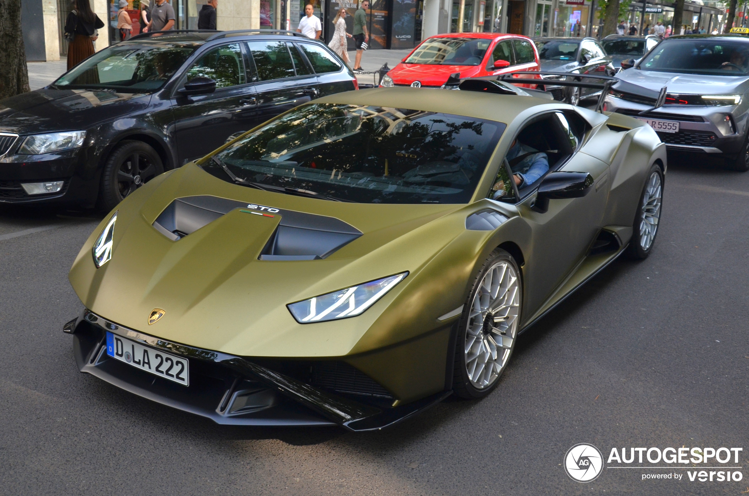 Lamborghini Huracán LP640-2 STO