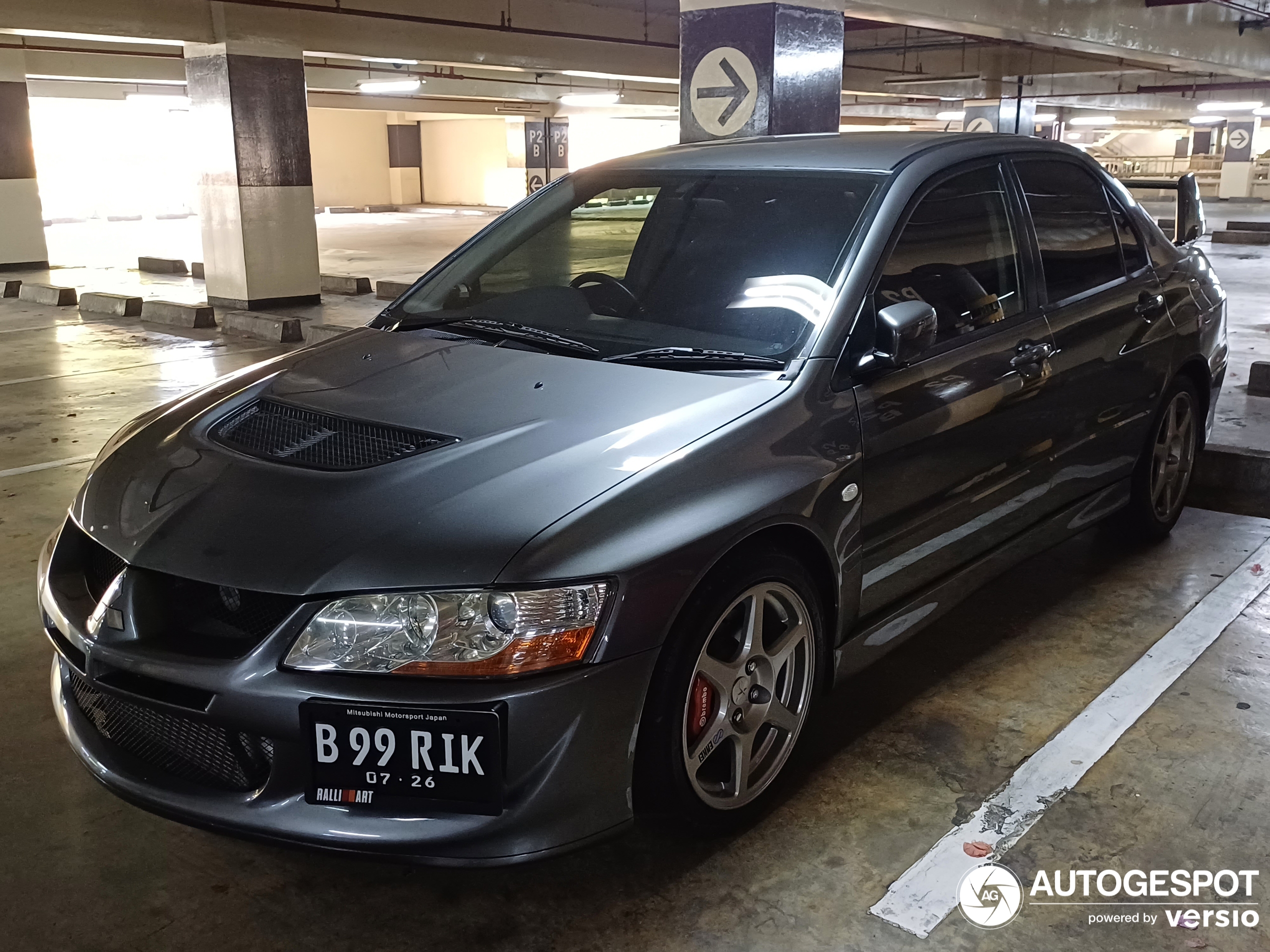 MITSUBISHI LANCER Evolution VIII MR　プラモ 1/24 Inch Up Mitsubishi Lancer Evolution VIII GSR w/GT-W