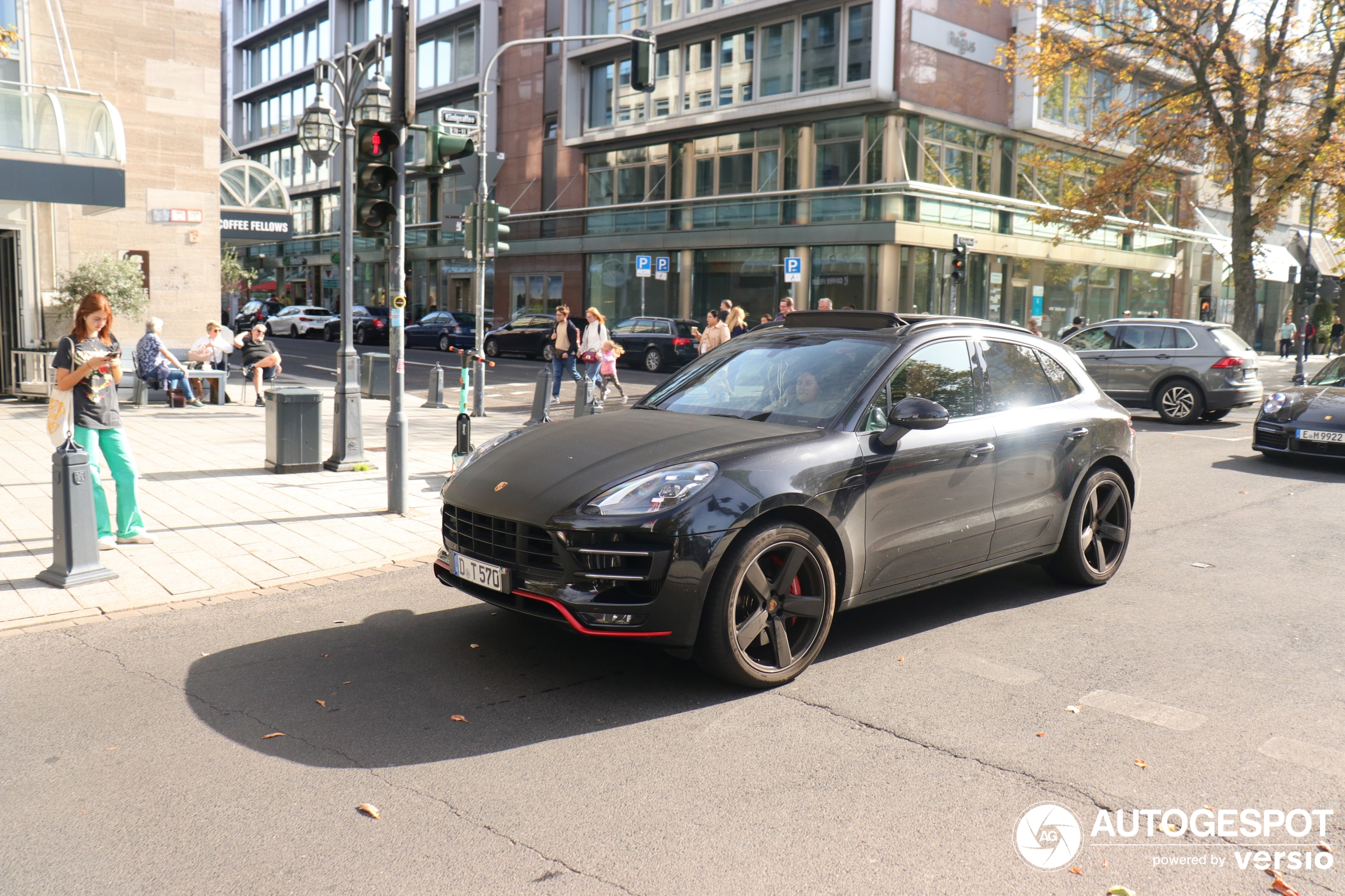 Porsche 95B Macan Turbo Exclusive Performance Edition