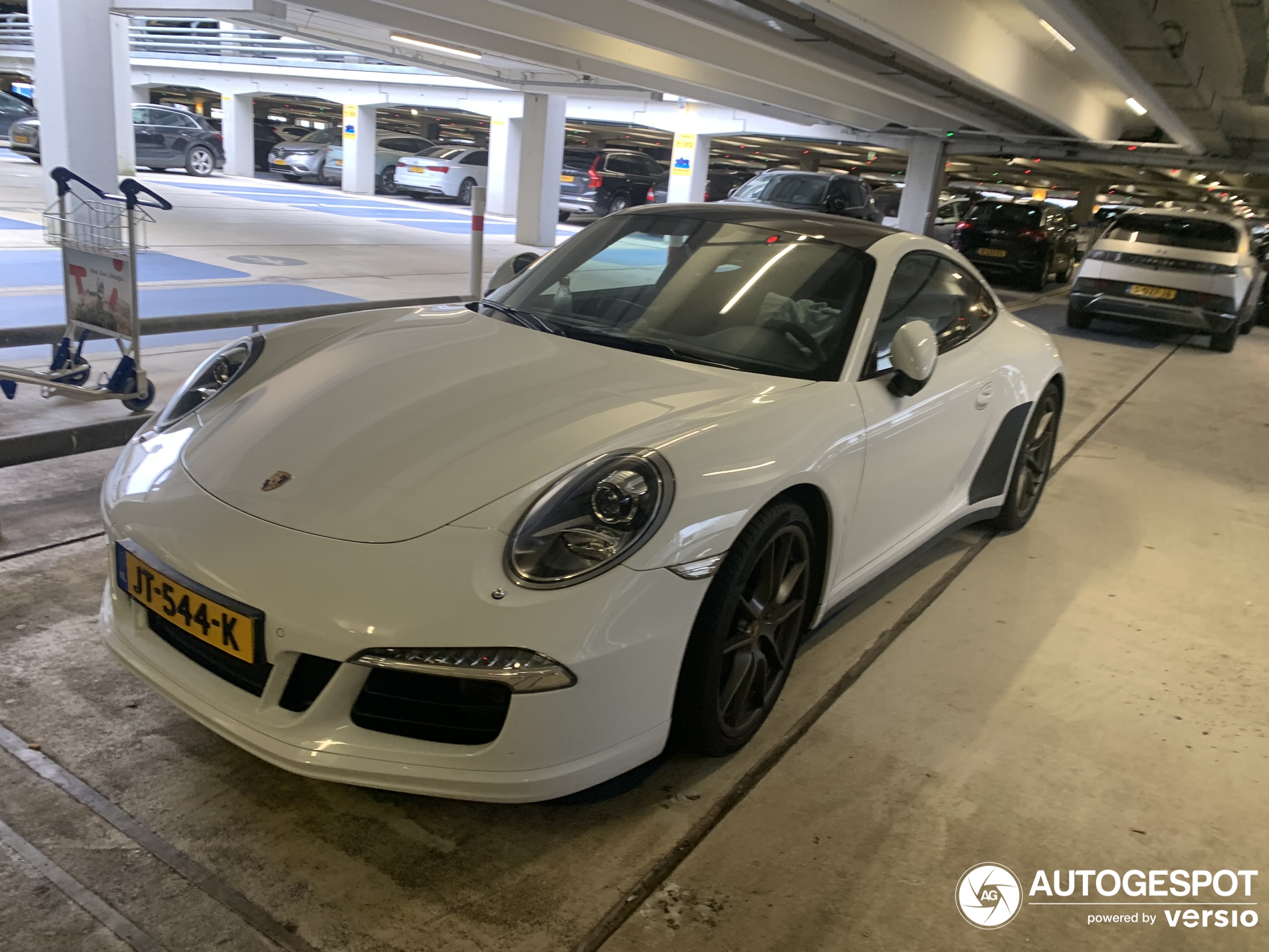 Porsche 991 Carrera 4S MkI