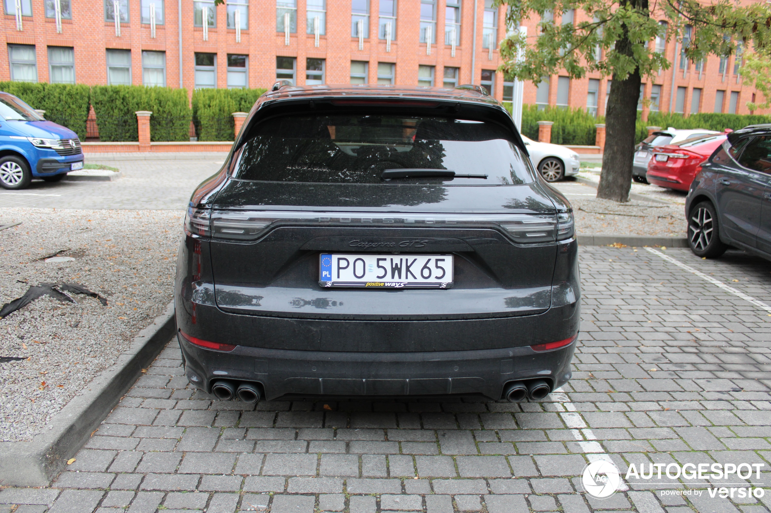 Porsche 9YA Cayenne GTS