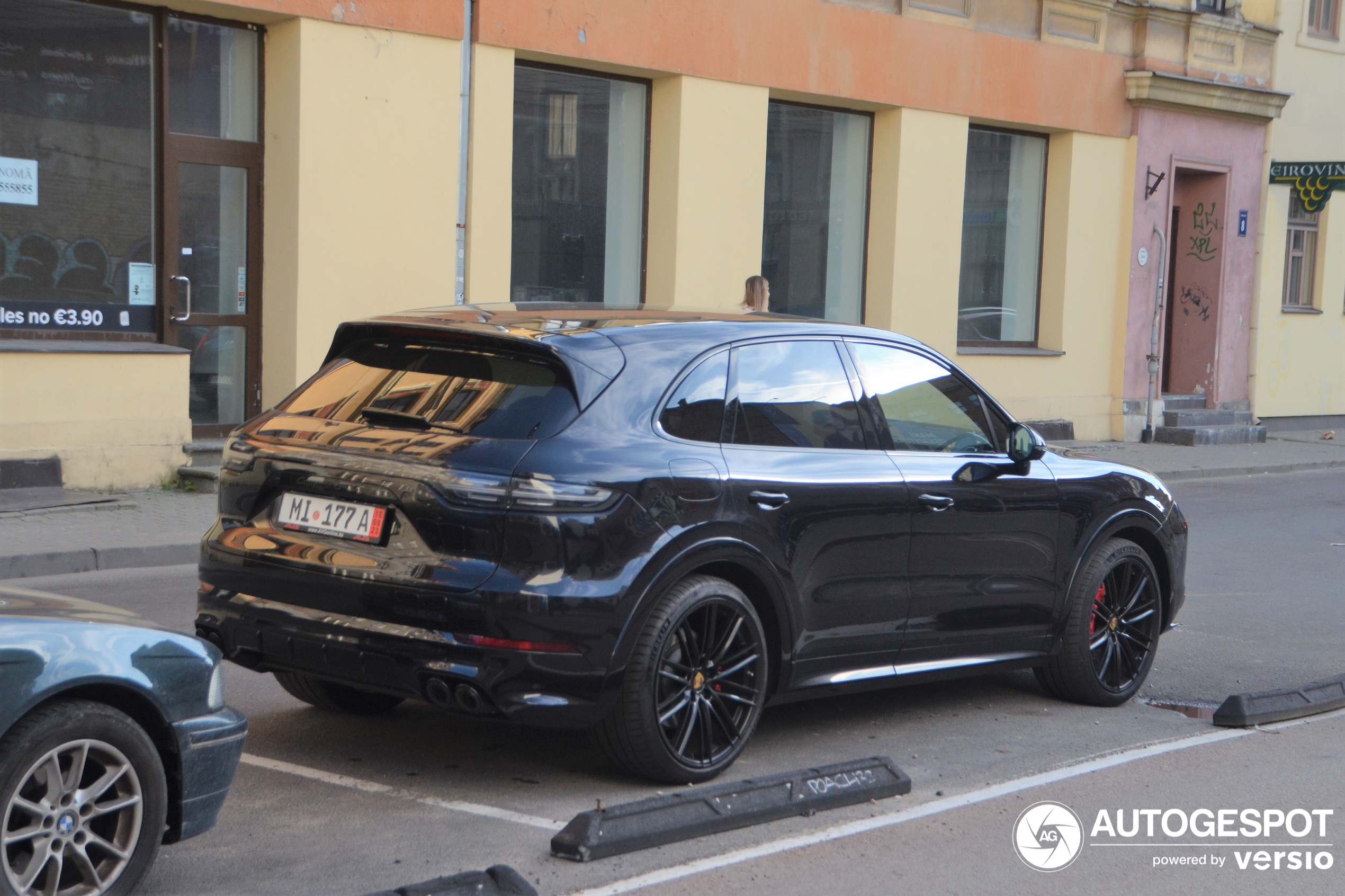 Porsche 9YA Cayenne GTS