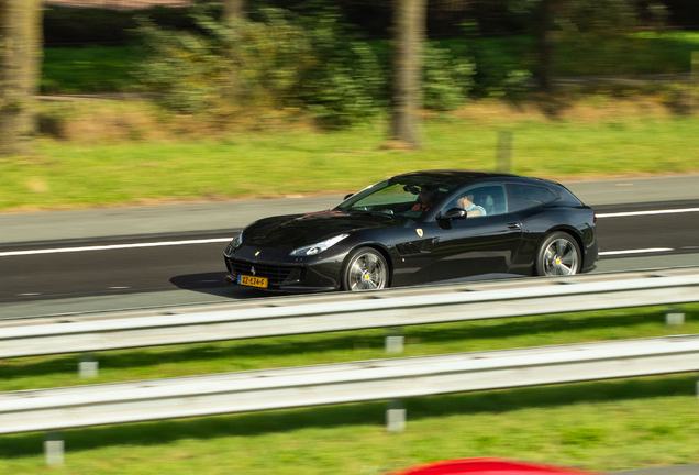 Ferrari GTC4Lusso