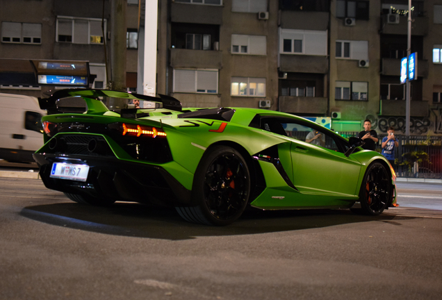 Lamborghini Aventador LP770-4 SVJ