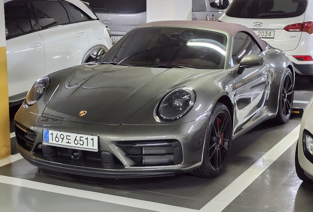 Porsche 992 Carrera GTS Cabriolet