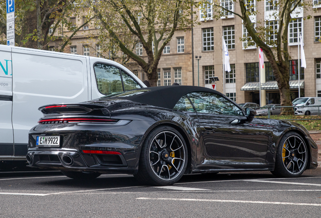 Porsche 992 Turbo S Cabriolet