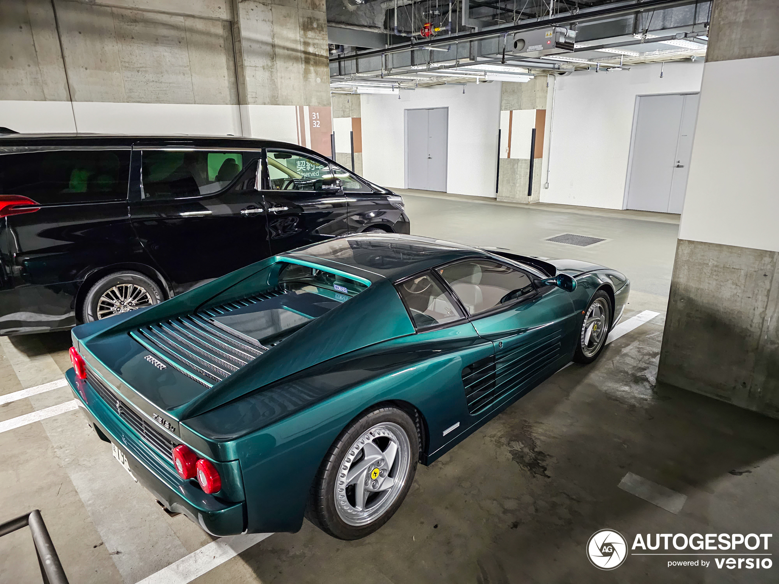 A stunning Ferrari F512M shows up in Tokyo.