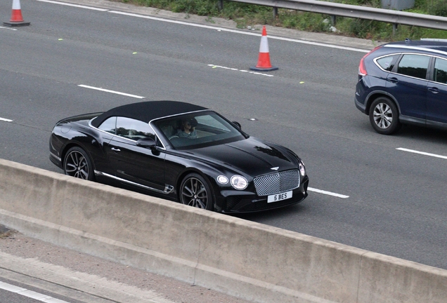 Bentley Continental GTC 2019