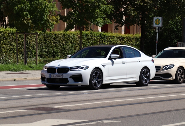 BMW M5 F90 2021