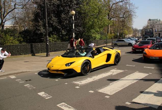 Lamborghini Aventador LP750-4 SuperVeloce Roadster