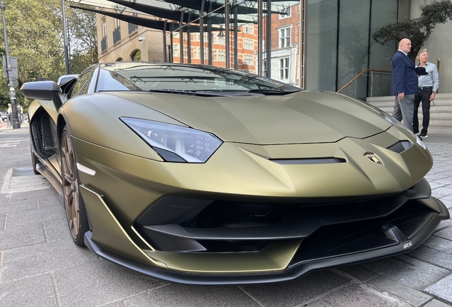 Lamborghini Aventador LP770-4 SVJ Roadster