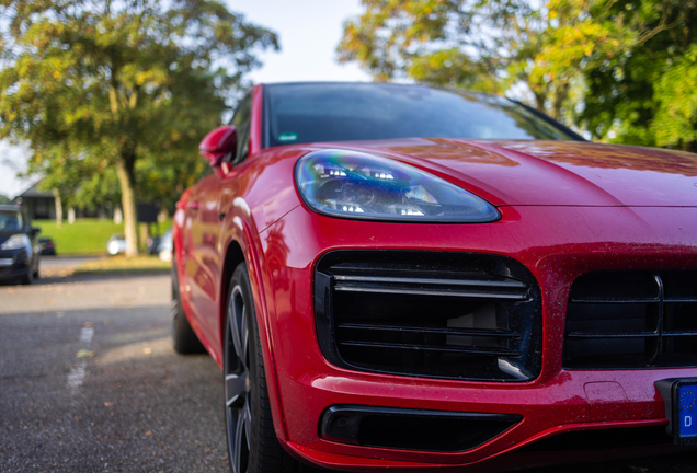 Porsche Cayenne Coupé Turbo S E-Hybrid