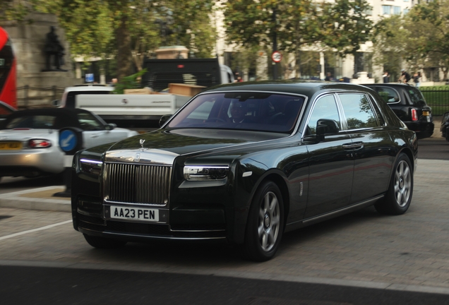 Rolls-Royce Phantom VIII EWB Series II