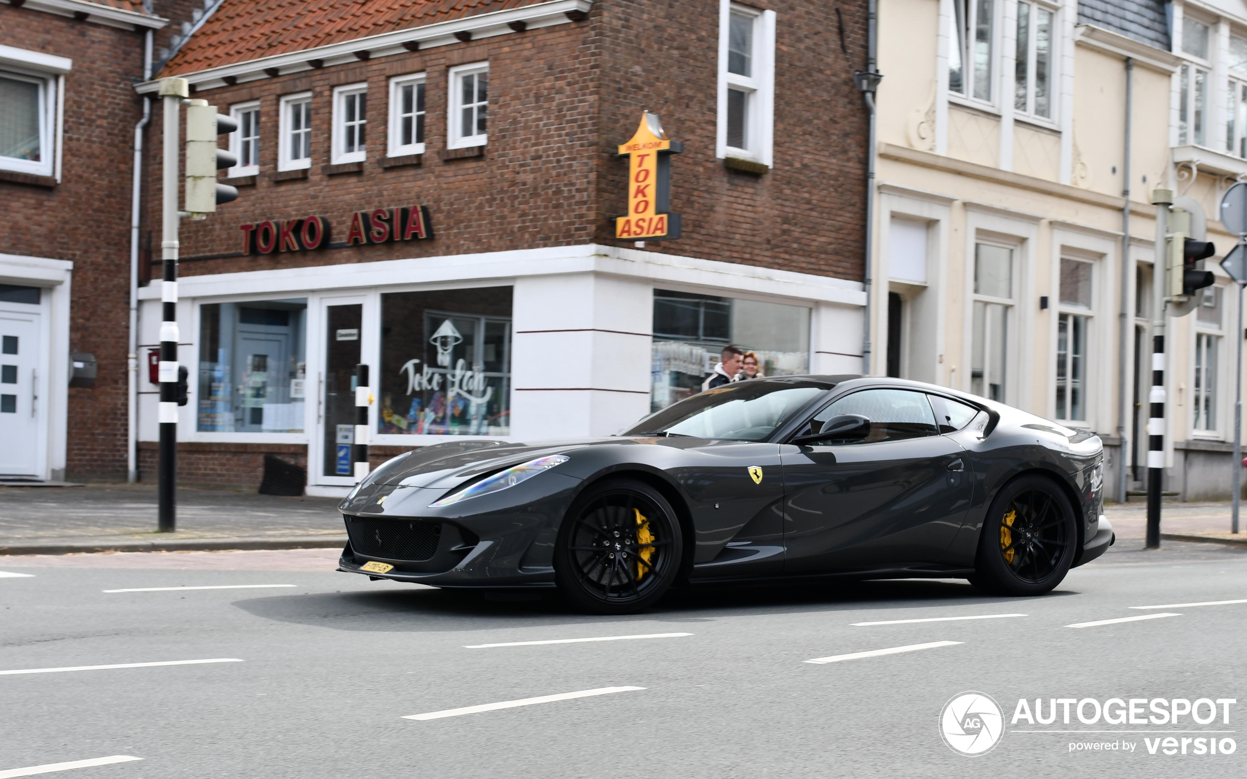 Ferrari 812 Superfast