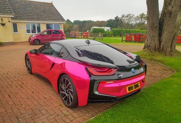 BMW i8