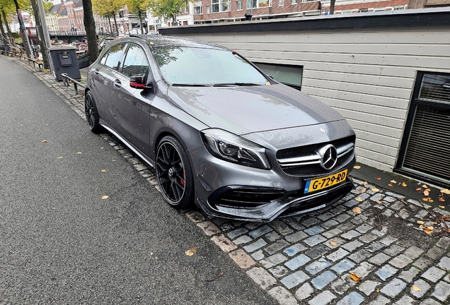 Mercedes-AMG A 45 W176 2015