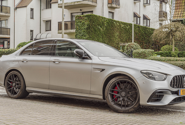 Mercedes-AMG E 63 S W213 2021