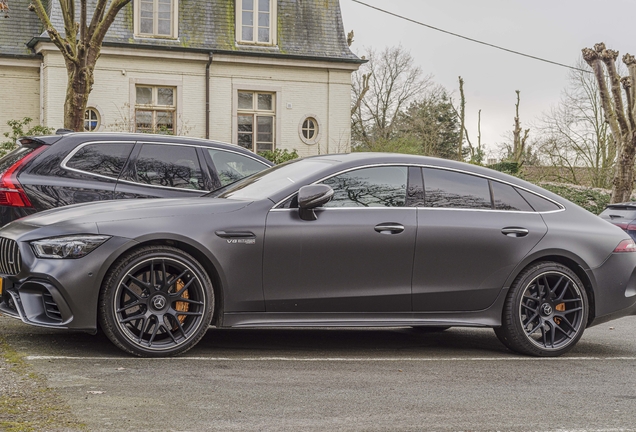 Mercedes-AMG GT 63 S X290