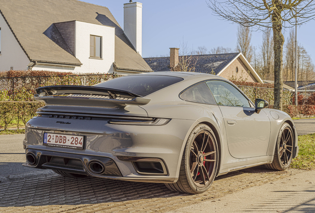 Porsche 992 Turbo