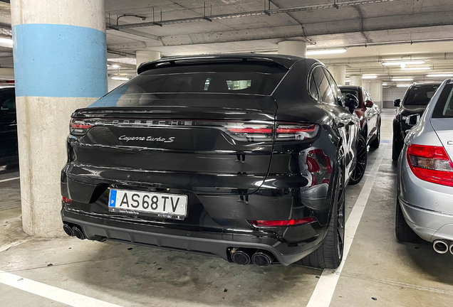 Porsche Cayenne Coupé Turbo S E-Hybrid