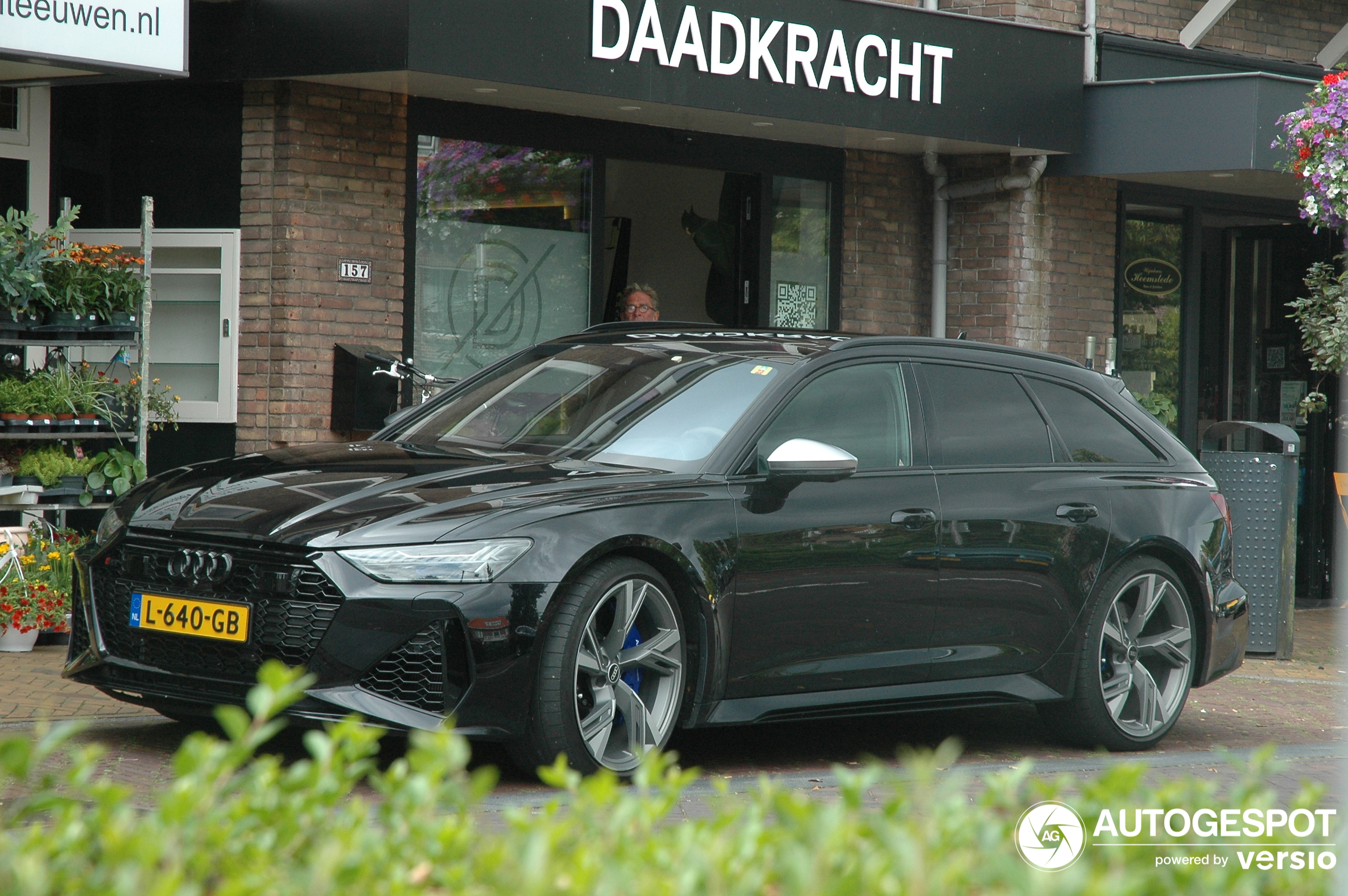 Audi RS6 Avant C8