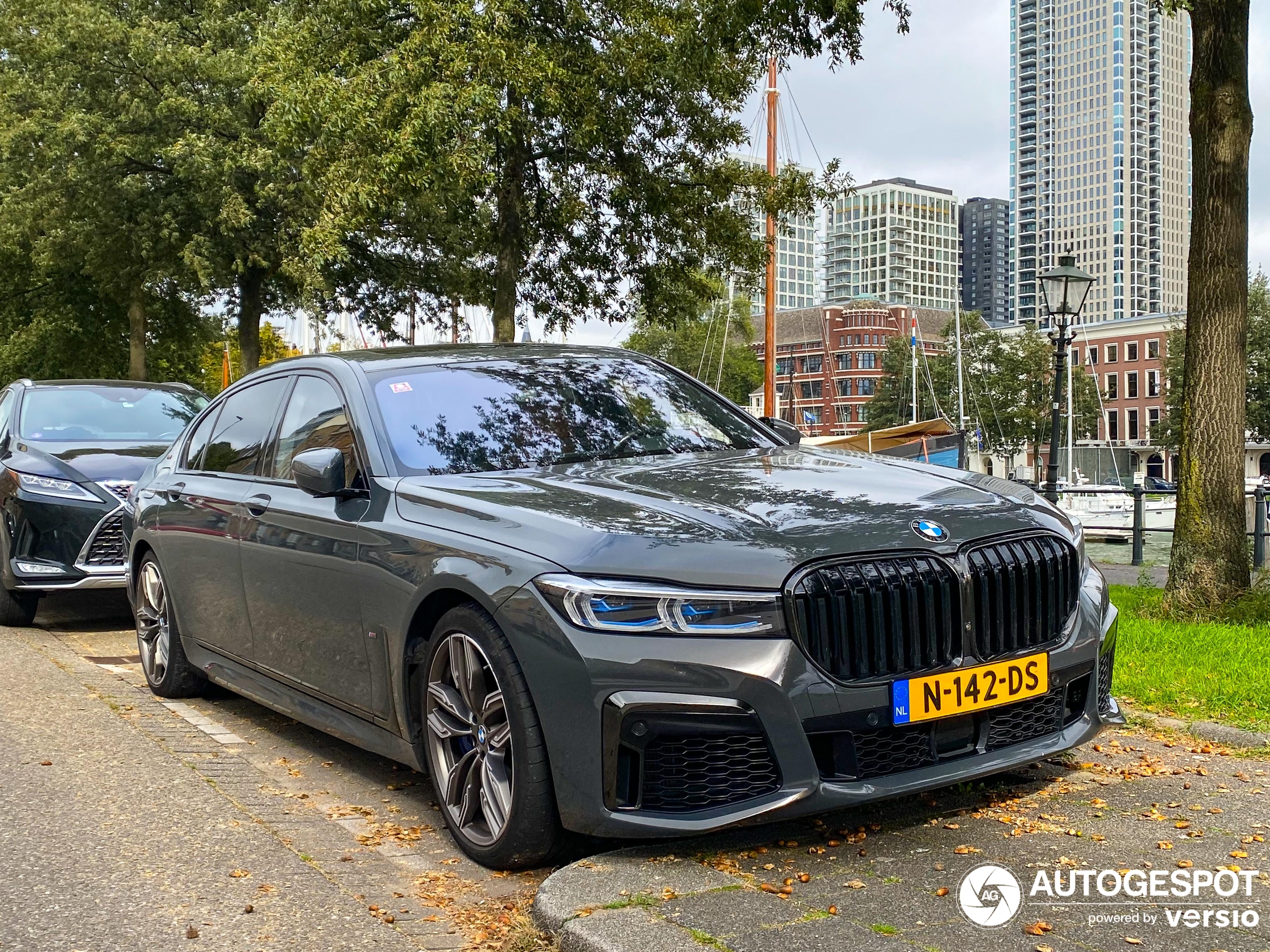 BMW M760Li xDrive 2019