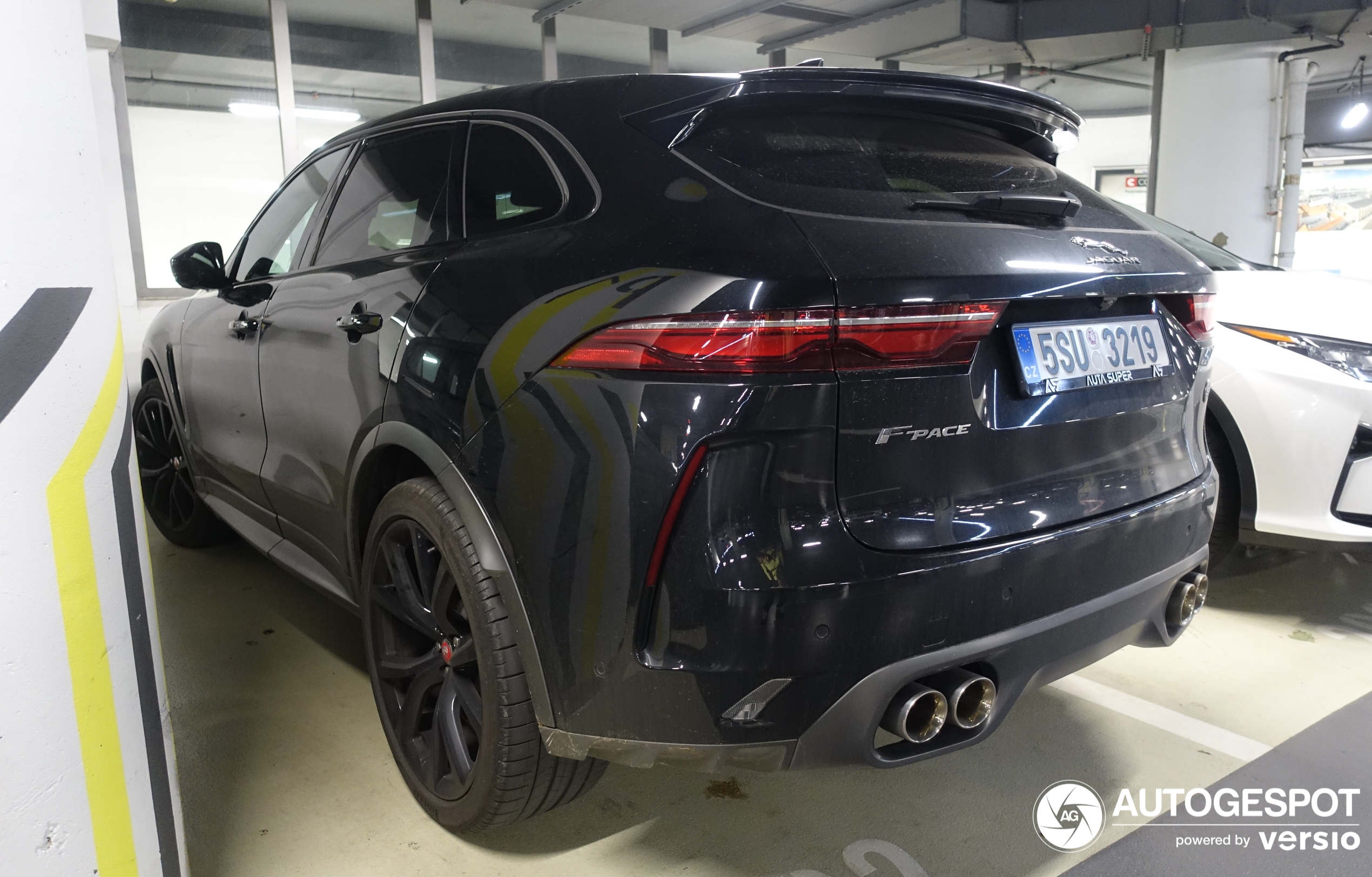 Jaguar F-PACE SVR 2021