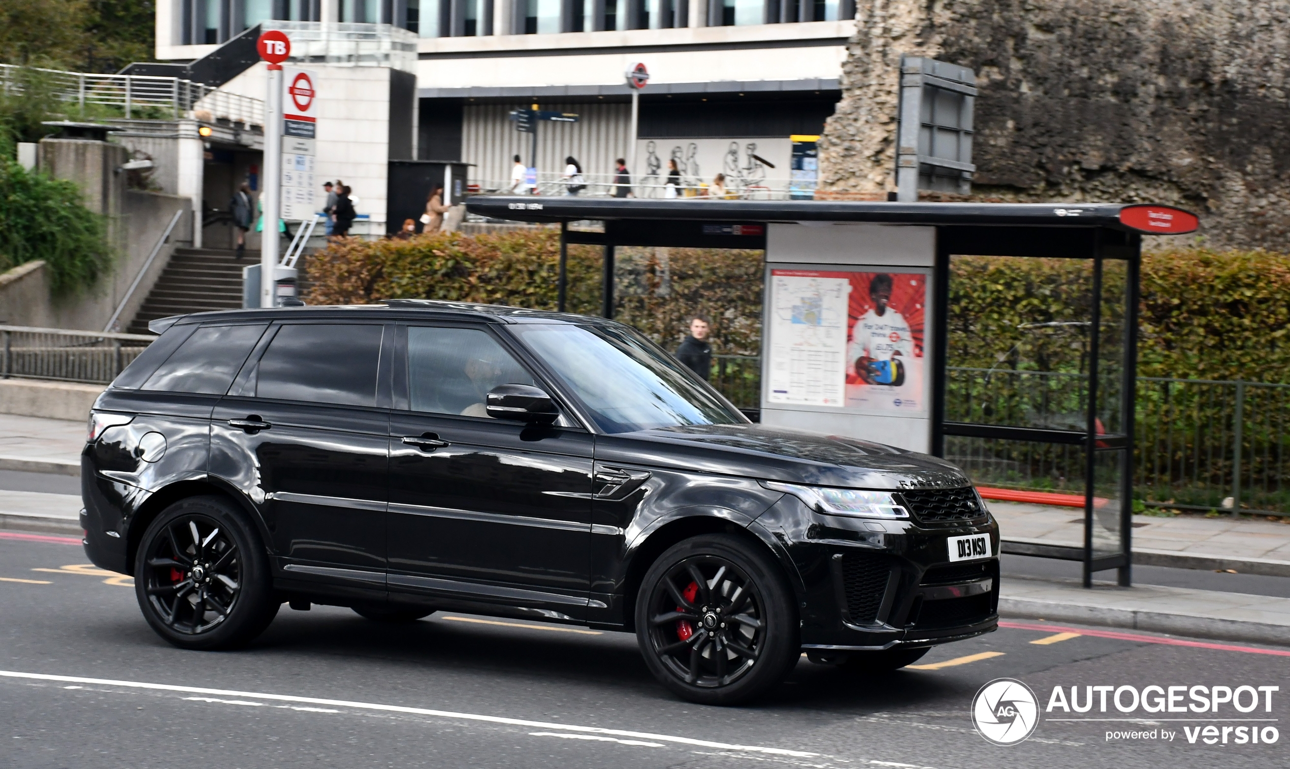 Land Rover Range Rover Sport SVR 2018 Carbon Edition