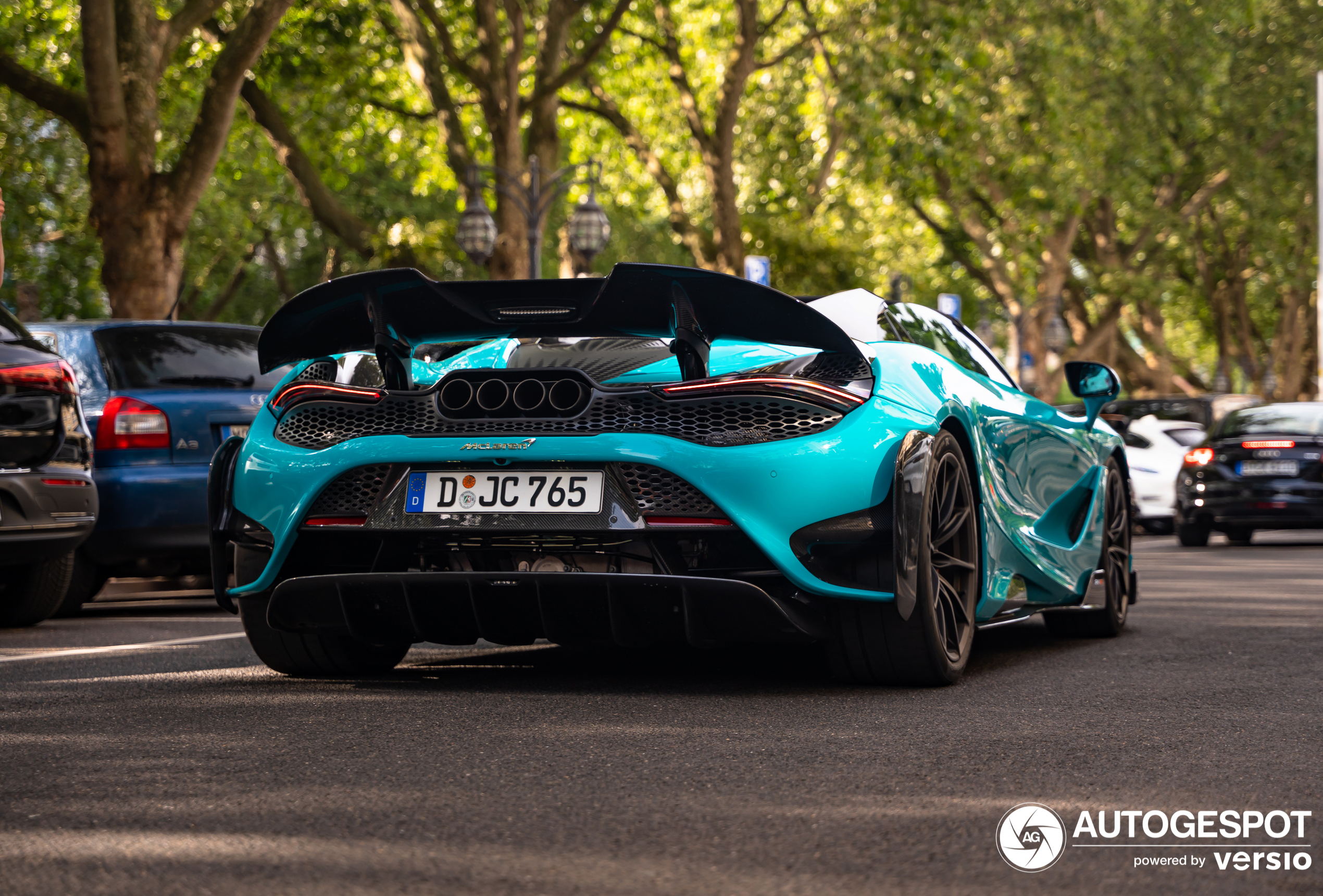 McLaren 765LT Spider