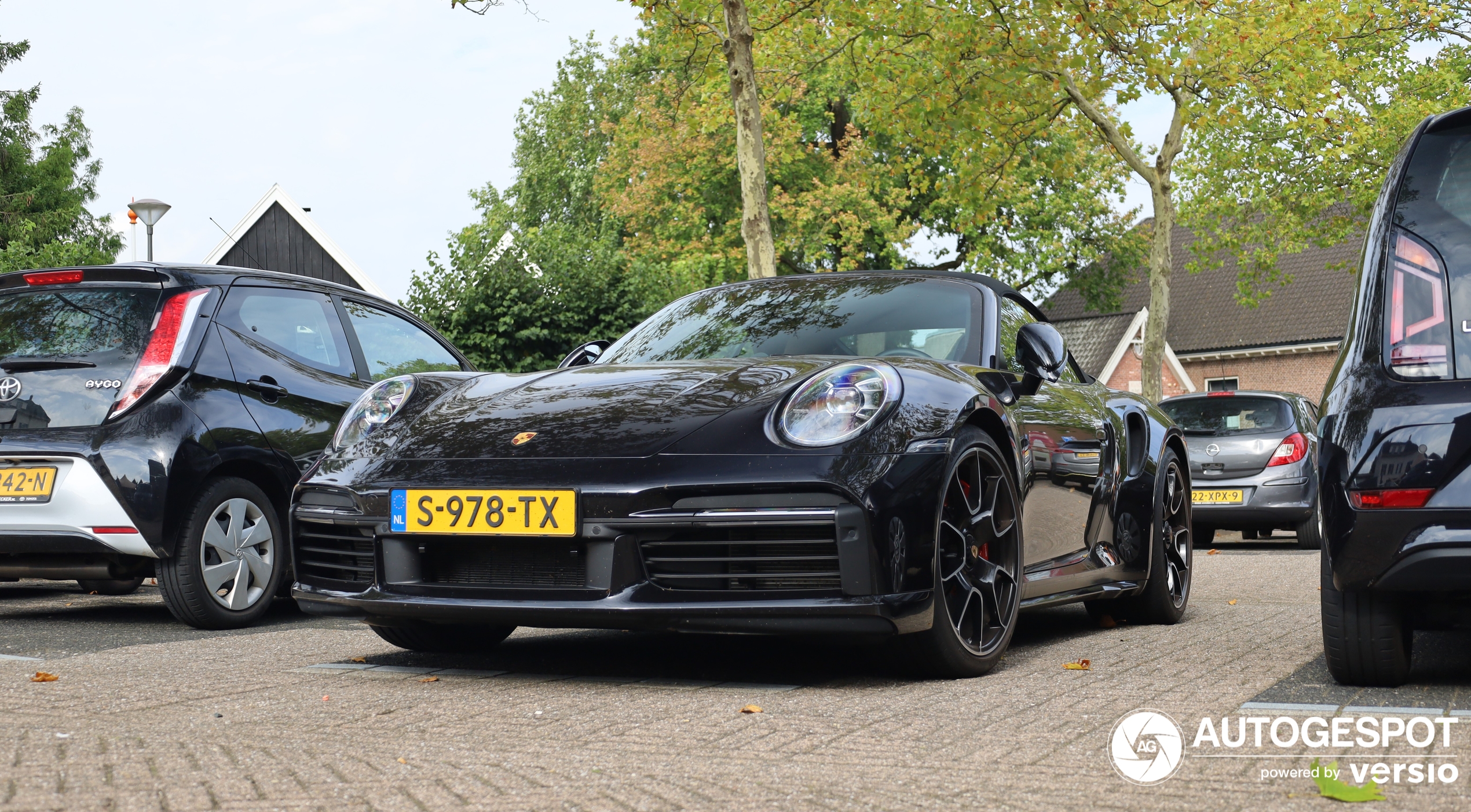 Porsche 992 Turbo Cabriolet