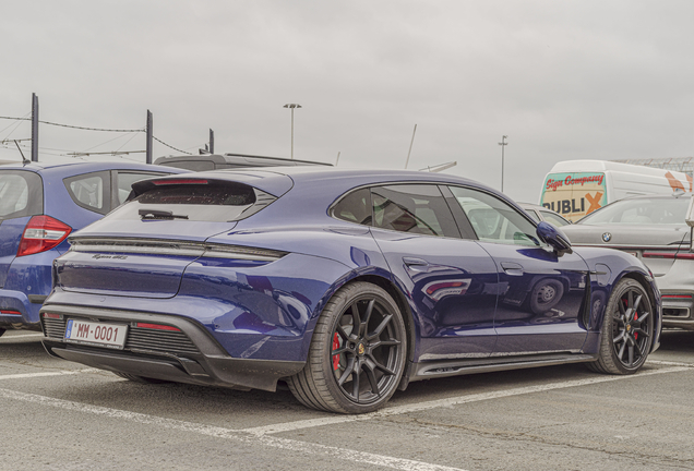 Porsche Taycan GTS Sport Turismo