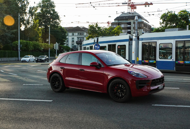 Porsche 95B Macan GTS MkII