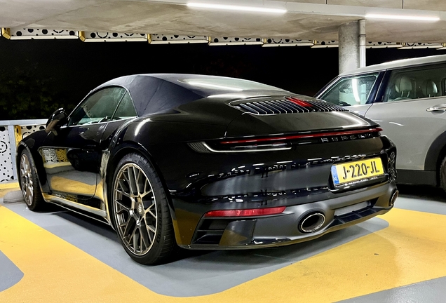 Porsche 992 Carrera 4S Cabriolet