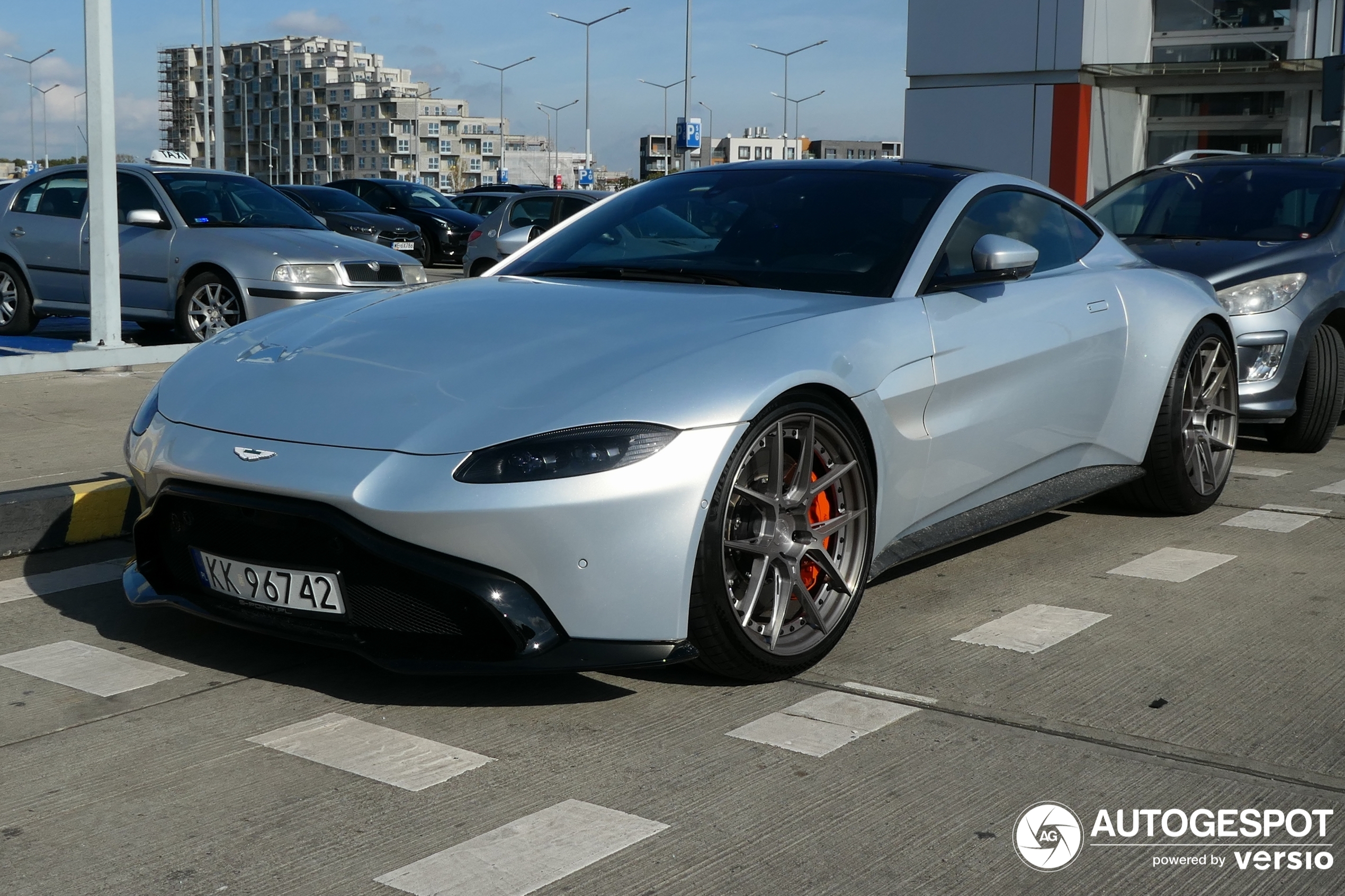 Aston Martin V8 Vantage 2018