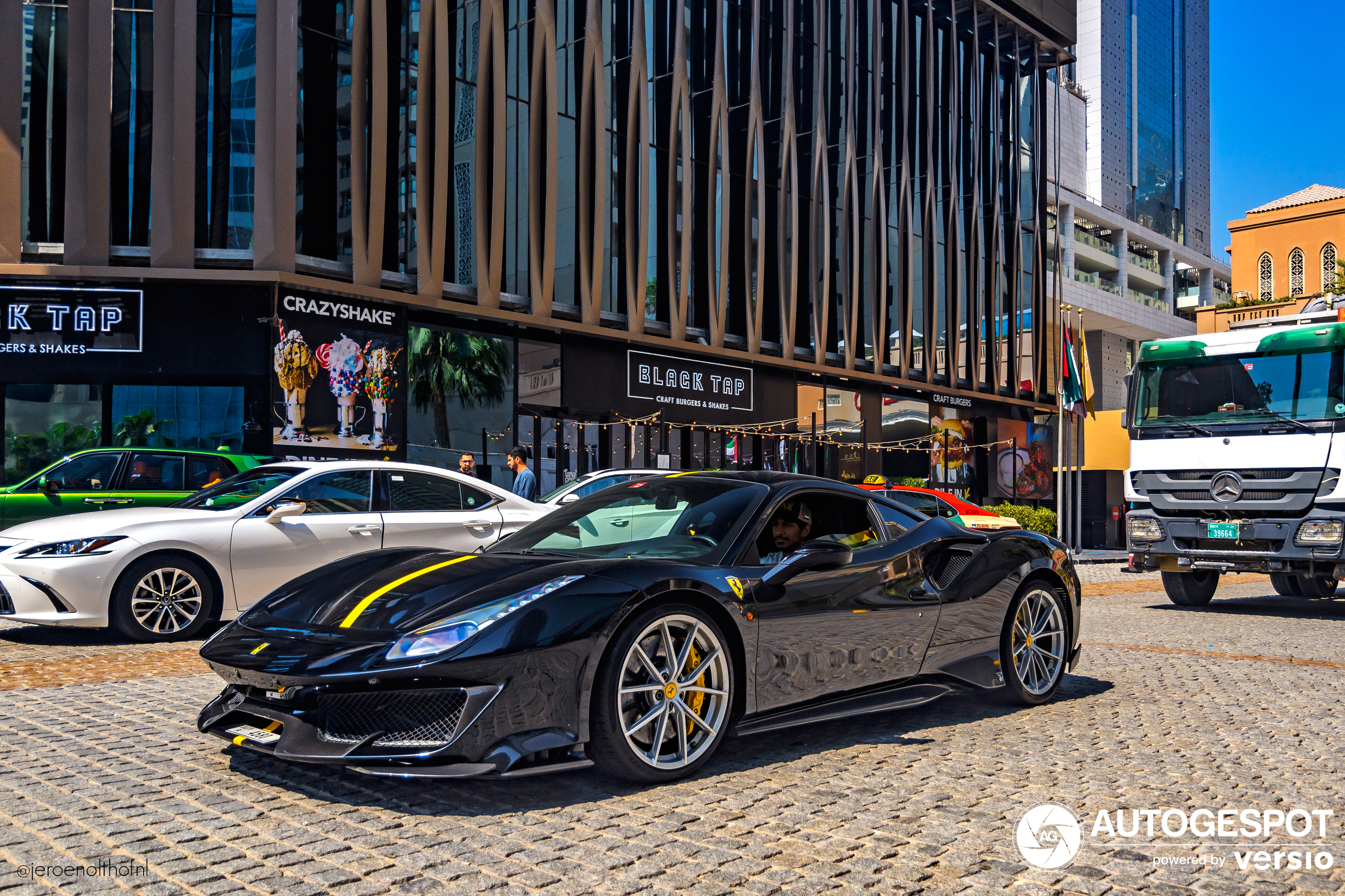 Ferrari 488 Pista