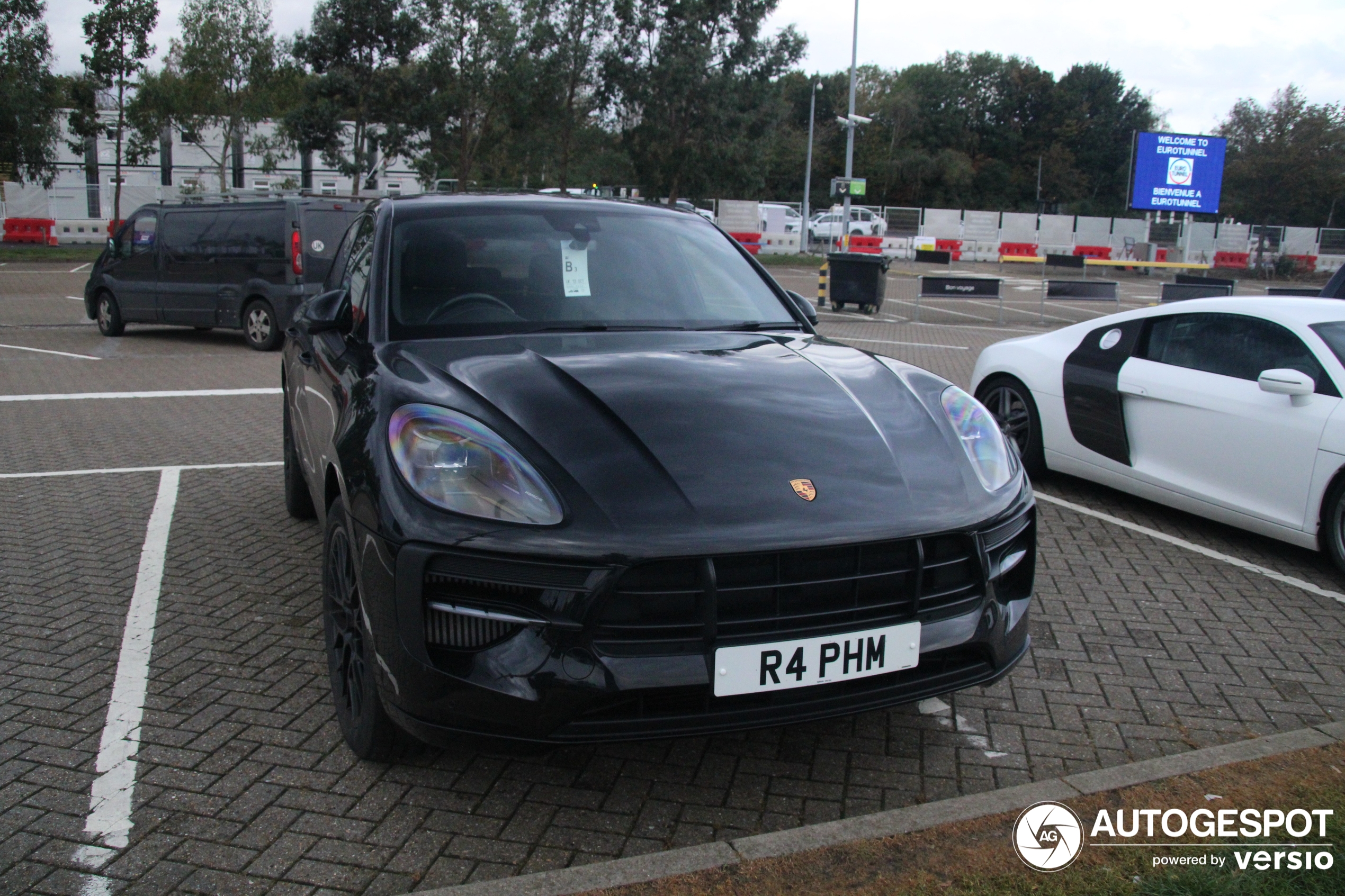 Porsche 95B Macan GTS MkII