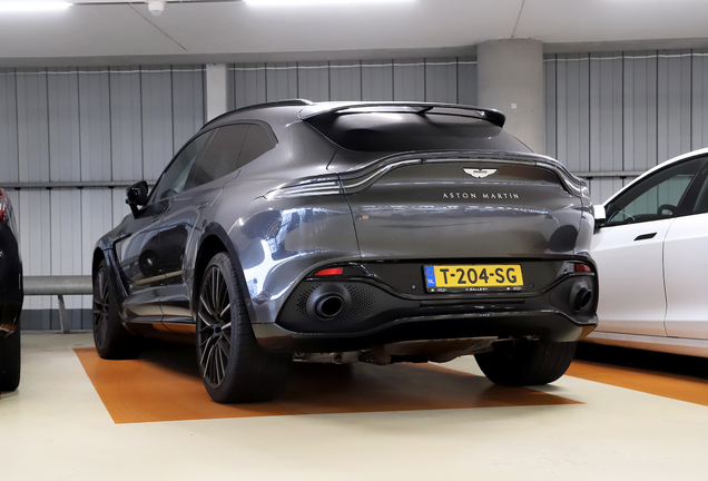 Aston Martin DBX