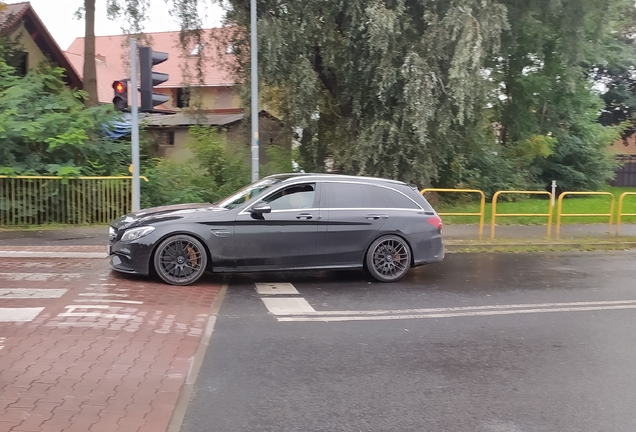 Mercedes-AMG C 63 Estate S205