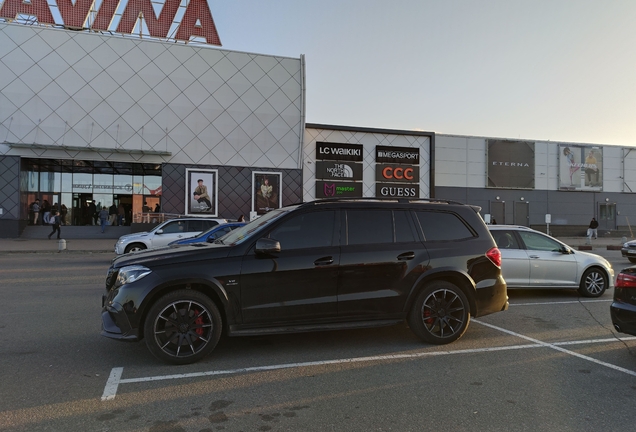 Mercedes-AMG GLS 63 X166