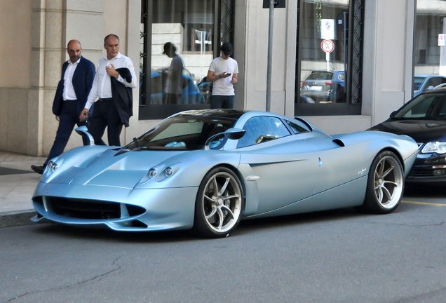 Pagani Huayra Codalunga