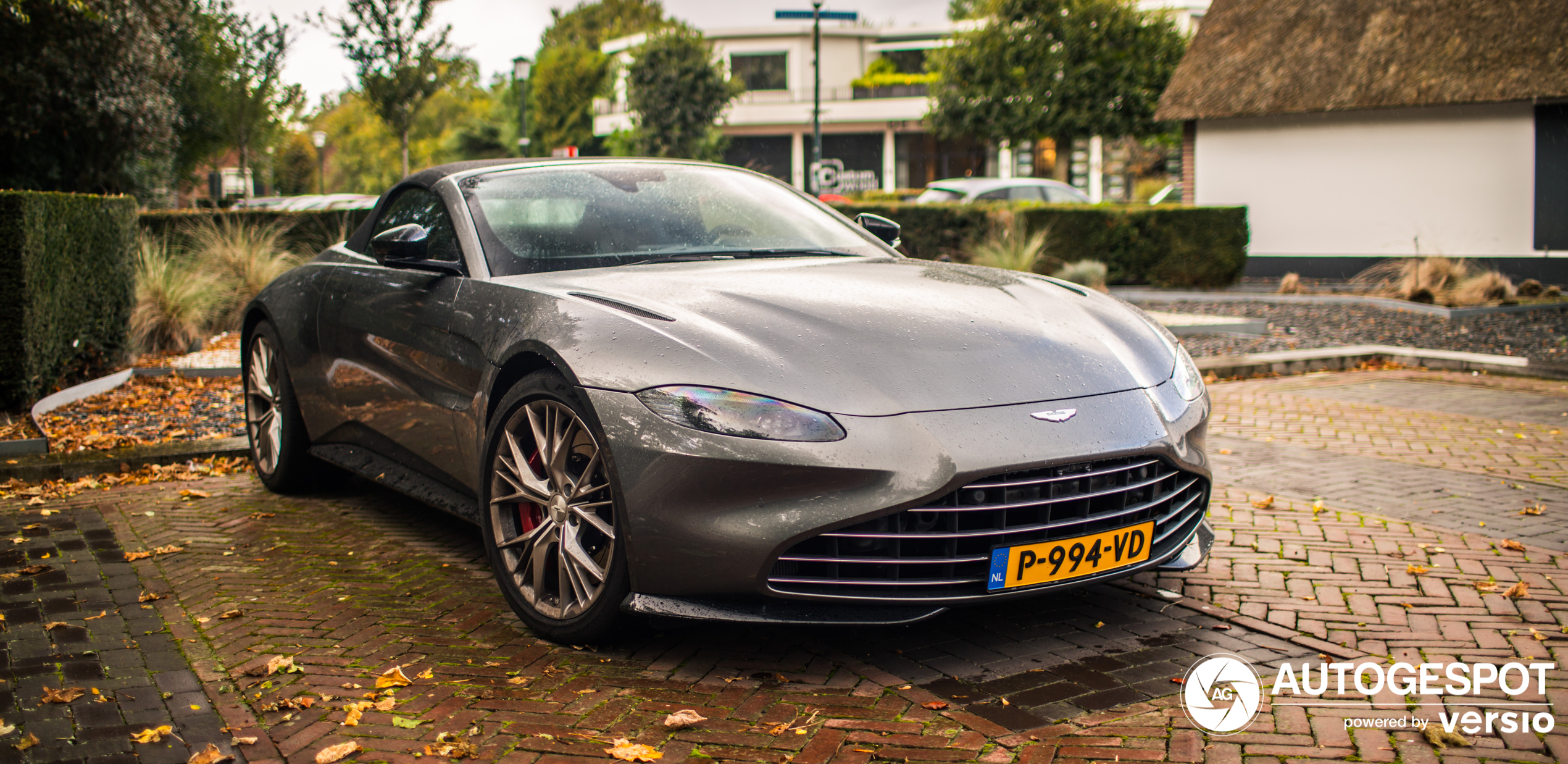 Aston Martin V8 Vantage Roadster 2020