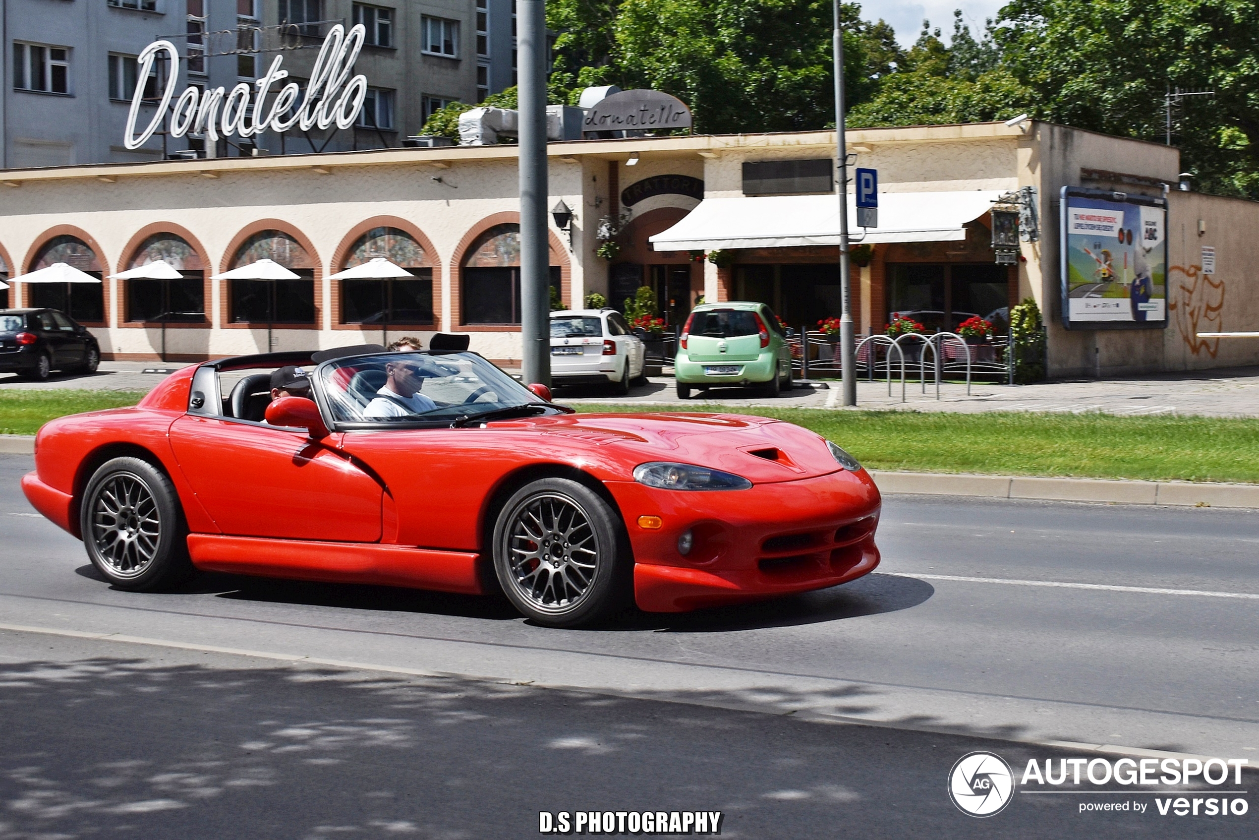 Dodge Viper RT/10 1996