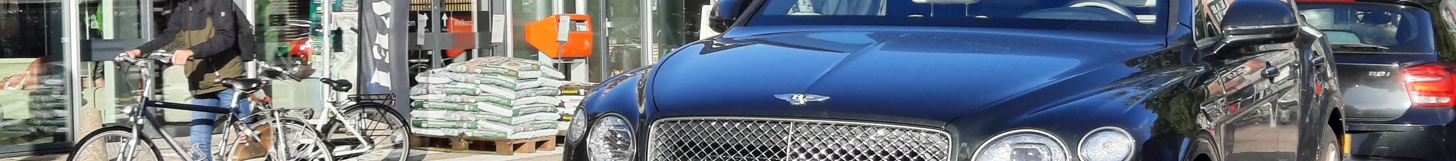 Bentley Bentayga Hybrid Odyssean Edition
