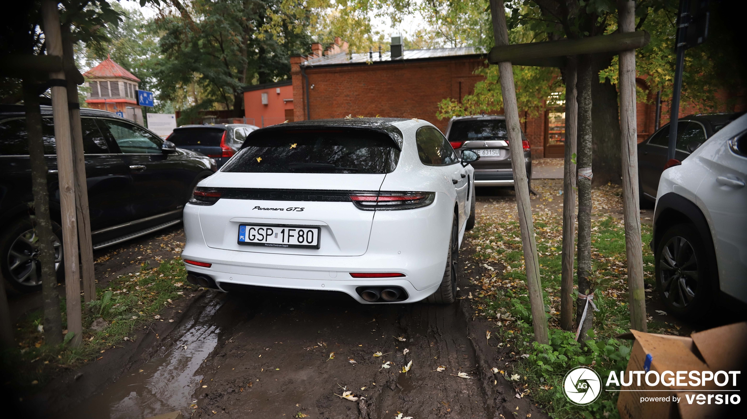 Porsche 971 Panamera GTS Sport Turismo