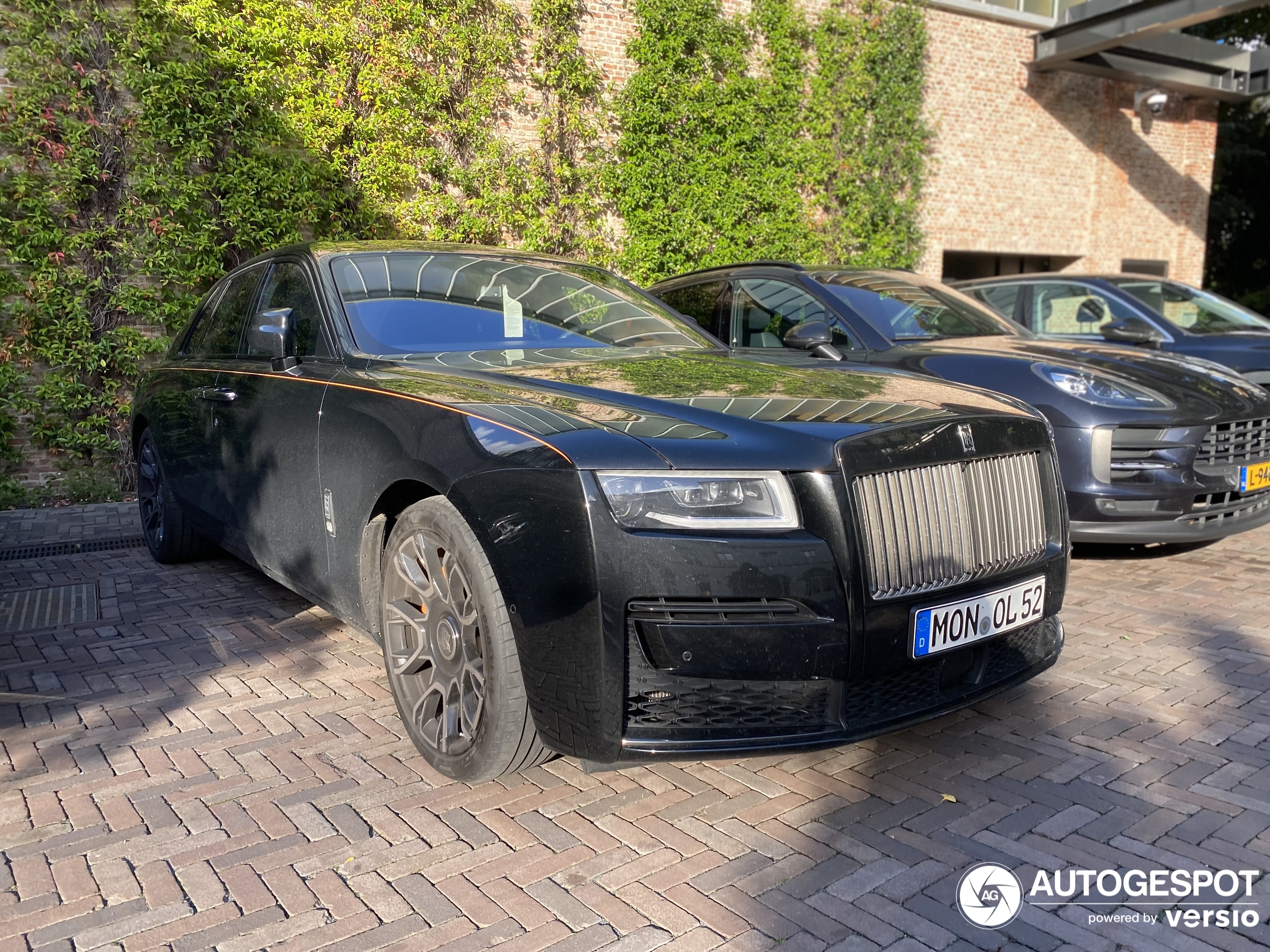 Rolls-Royce Ghost Black Badge 2021